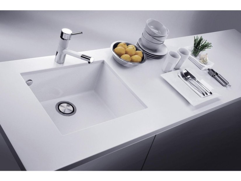 Set Sinks CUBE 560 Milk + baterie Sinks ENIGMA S chrom